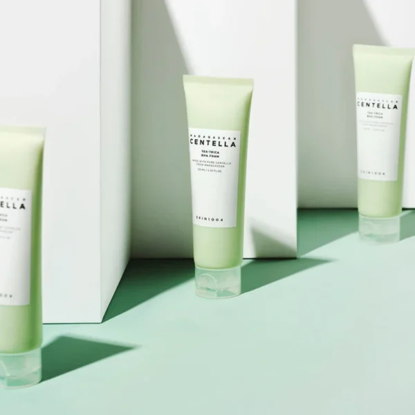 SKIN1004 Madagascar Centella Tea-Trica BHA Foam 125ml