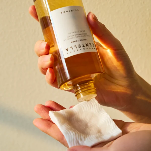 SKIN1004 Madagascar Centella Toning Toner 210ml