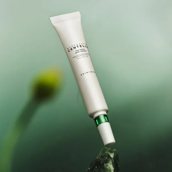 SKIN1004 Madagascar Centella Tea-Trica Spot Cream SKIN1004 Madagascar Centella Tea-Trica Spot Cream