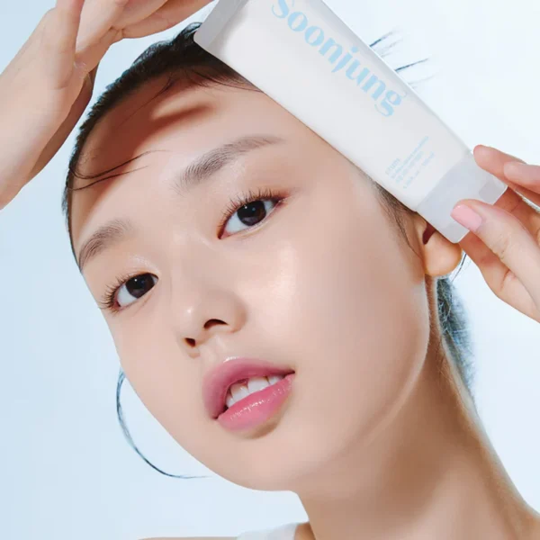 Etude House Soon Jung 10 Free Moist Emulsion
