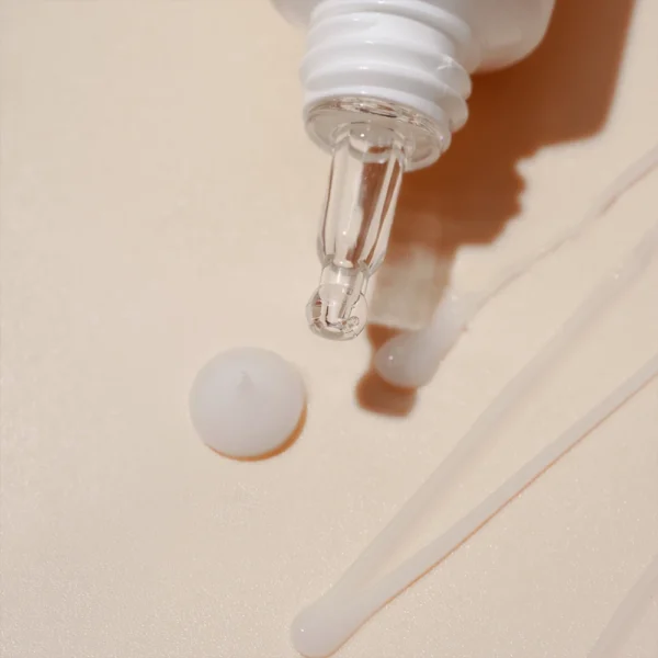 Isntree TW-Real Eye Cream